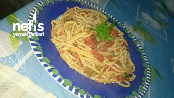 Bol Sebzeli Spagetti Nefis Yemek Tarifleri