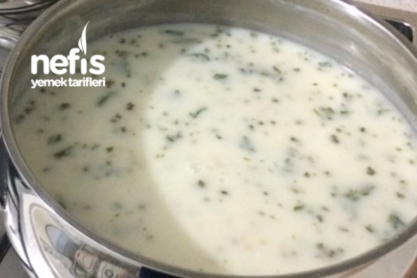 Aş Otlu Ayran Çorbası Nefis Yemek Tarifleri