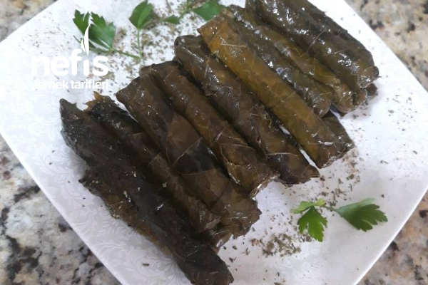 Zeytinyağlı Yaprak Sarma Çok Pratik Nefis Yemek Tarifleri