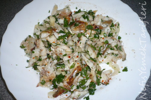 Balık Salatası Tarifi