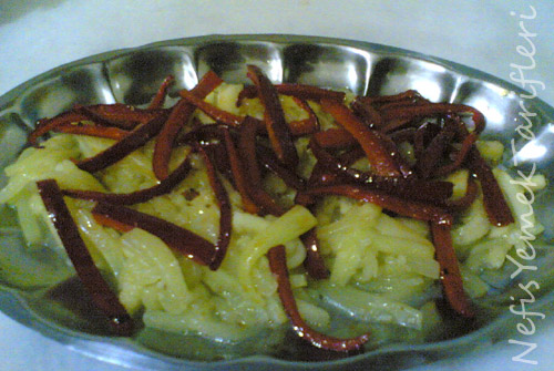kırmızı biberli kabak salatası
