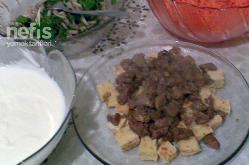 yoğurtlu kebap tarifi 1