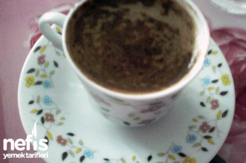 Orta Şekerli Türk Kahvesi Tarifi