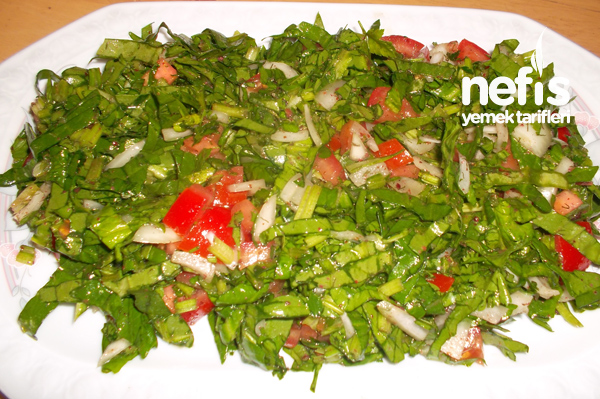 Ispanak Salatası Yapımı