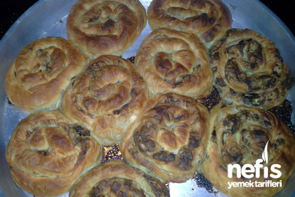 El Açması Ispanaklı Gül Böreği Nefis Yemek Tarifleri