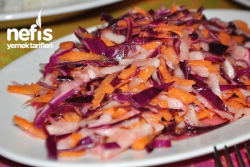 Havuçlu Kırmızı Lahana Salatası - Nefis Yemek Tarifleri