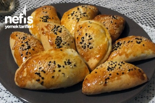 Mayasiz Kolay Pogaca – Peynirli Pogaca Tarifi Mayasiz Kolay Pogaca – Peynirli Pogaca Tarifi