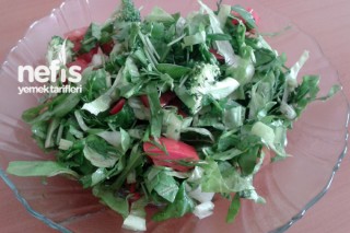 Yeşil Salata Yapımı Tarifi
