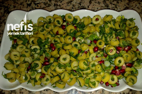 Yeşil Zeytin Salatası 1