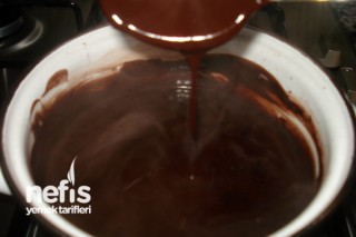 Çikolata Sosu Yapımı Tarifi