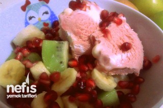 Dondurmalı Meyve Salatası Tarifi