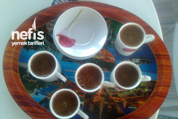 Enfes Türk Kahvesi ( Şekersiz ) Nefis Yemek Tarifleri