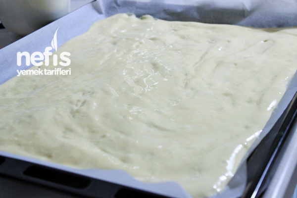 muzlu-rulo-pasta-hazirlanisi-fotografi-Muzlu Rulo Pasta Hazırlanışı 2