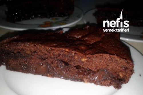 Çikolata Soslu Browni Tarifi