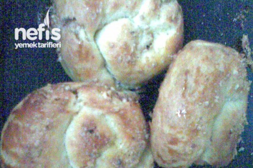 Fındıklı Tarçınlı Çörek Tarifi Videosu Fındıklı Tarçınlı Çörek Tarifi Videosu