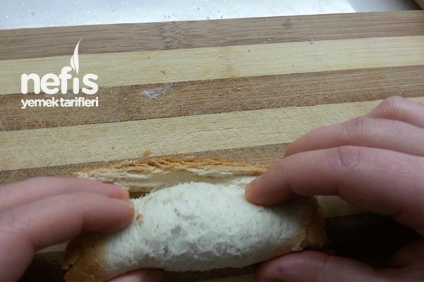 Tost Ekmeğiyle Börek Yapımı 4