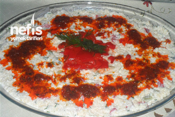 Yoğurtlu Bulgur Salatası Tarifi