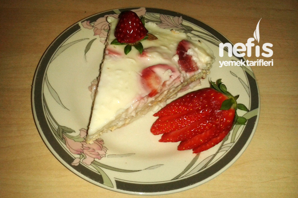 Muhallebili Bebe Bisküvili Pasta Nefis Yemek Tarifleri