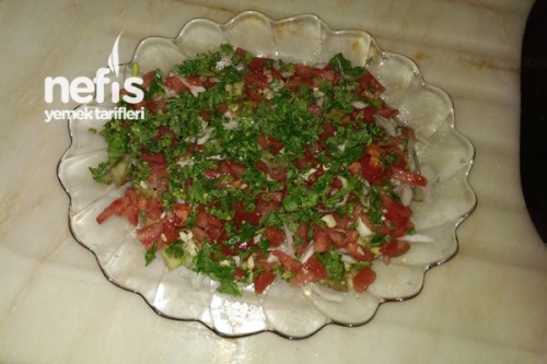 Patlıcanlı Bahar Salatası Tarifi