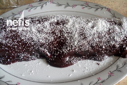 Rulo Yaş Pasta Tarifi Nefis Yemek Tarifleri
