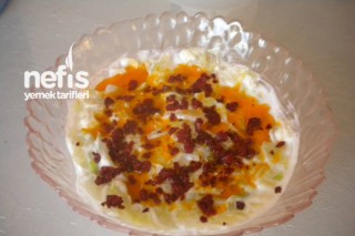 Yoğurtlu Beyaz Lahana Salatası Tarifi