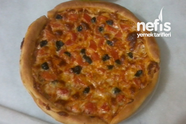 Evde Pizza Tarifi Nefis Yemek Tarifleri 193592