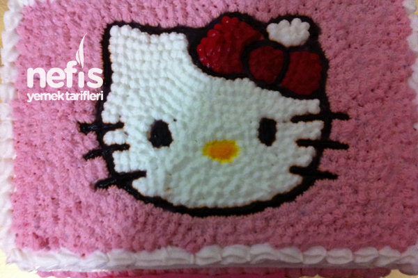 Hello Kittyli Doğum Günü Pastası 5