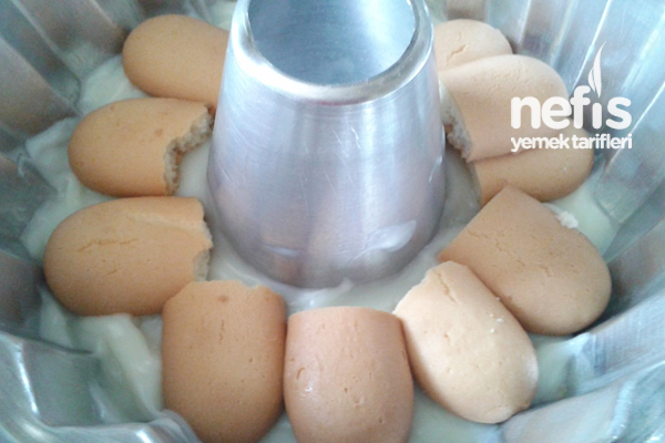 Kek Kalıbında Muhallebi Nefis Yemek Tarifleri