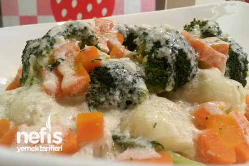 Brokoli – Karnabahar Salatası (soslu) Tarifi