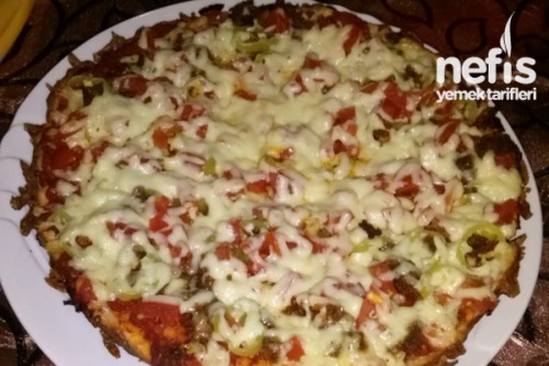 Tavada Kolay Pizza Tarifi – Cabuk Pizza Nasil Yapilir Tavada Kolay Pizza Tarifi – Cabuk Pizza Nasil Yapilir
