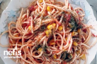 Domates Soslu, Mısırlı Makarna (spagetti) Tarifi