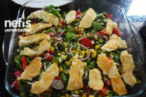 Hellim Peynirli Roka Salatası Tarifi
