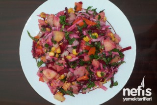 Kırmızı Pancarlı Patates Salatası Tarifi