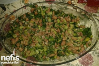 Tahinli Barbunya Salatası Tarifi