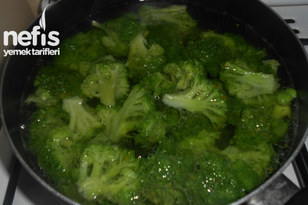 Yoğurtlu Brokoli