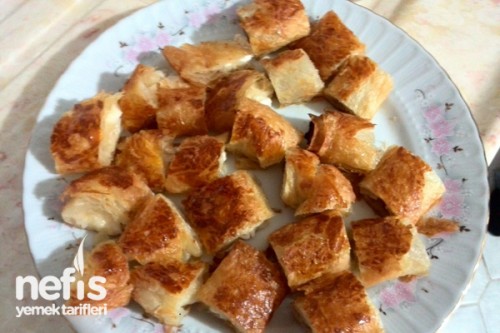 Baklavalık Yufkadan Çıtır Çıtır Sarıyer Böreği Nefis Yemek Tarifleri