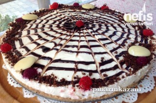 Bisküvili Kremalı Pasta Tarifi