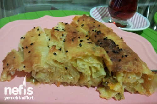 Pırasalı Börek Videosu Pırasalı Börek Videosu
