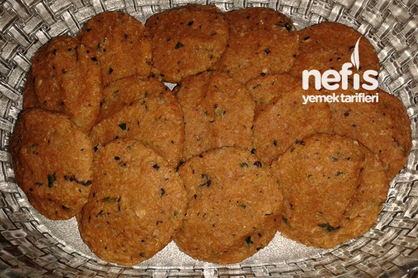Annemin Bulgurlu Köftesi (Yöresel) - Nefis Yemek Tarifleri