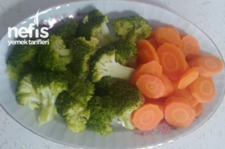 Brokoli Ve Havuç Salatası Tarifi