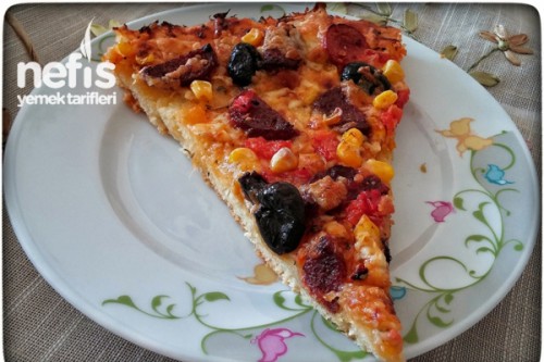 Mayasız Hamurdan Pizza Nefis Yemek Tarifleri