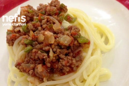 Spagetti Bolonez Yapımı (Spaghetti Bolognese) Tarifi