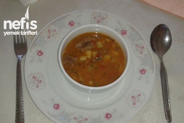 Macar Çorbası Yapımı (Goulash Soup)