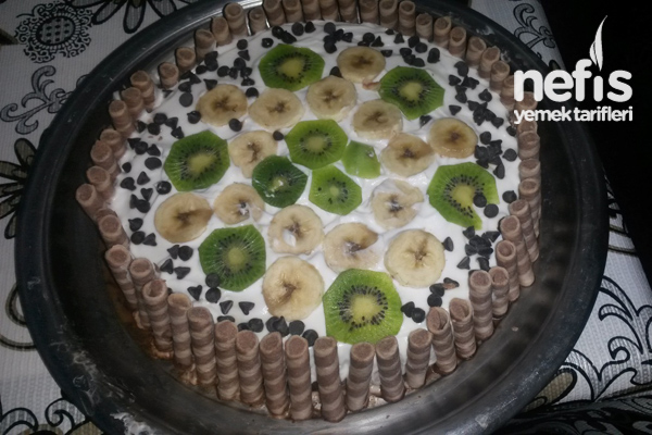 Meyveli Rulo Katlı Pasta Nefis Yemek Tarifleri