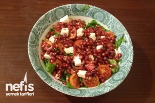 Narlı Roka Salatası Yapımı Tarifi