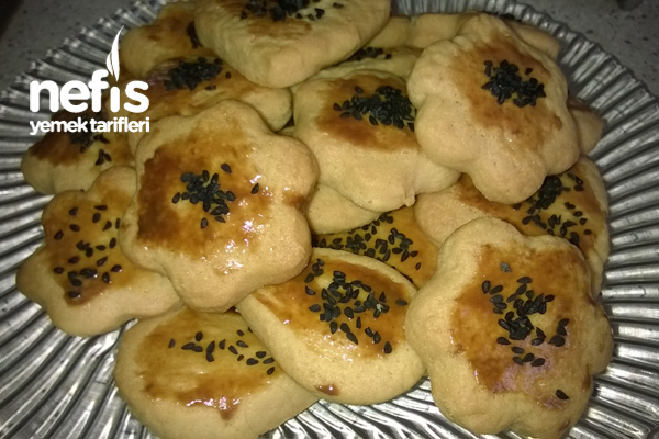 Kolay Tuzlu Kurabiye Yapımı Nefis Yemek Tarifleri
