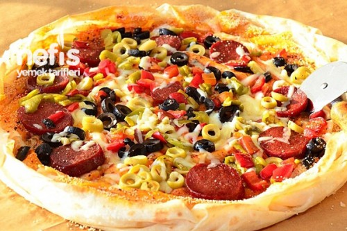 Yufkadan Pizza Tarifi Nefis Yemek Tarifleri