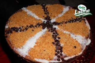 Labneli Çikolatalı Cheesecake Tarifi