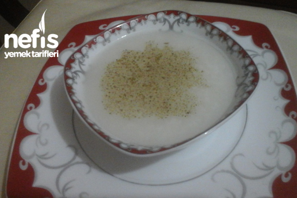 Pirinçli Tavuk Suyu Çorba (Çok Pratik)