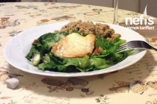 Kinoalı Peynirli Diyet Akşam Salatası Tarifi